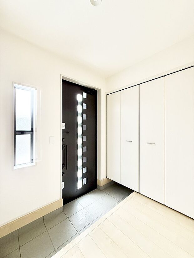 ■ シンプルで美しく、快適な暮らしの入り口