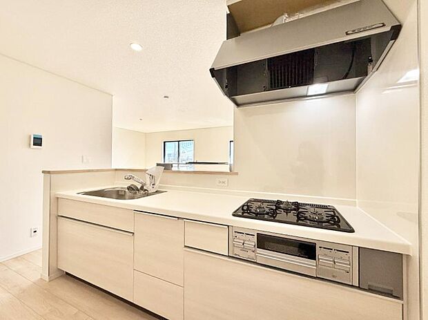 ■シンプルで美しく心地よい時間を生むキッチン空間