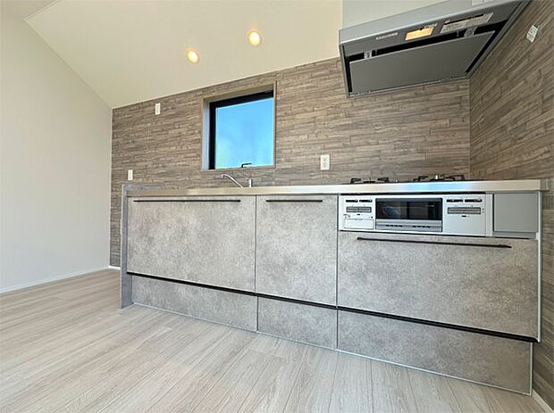 ■シンプルで機能的、毎日使いやすいキッチン