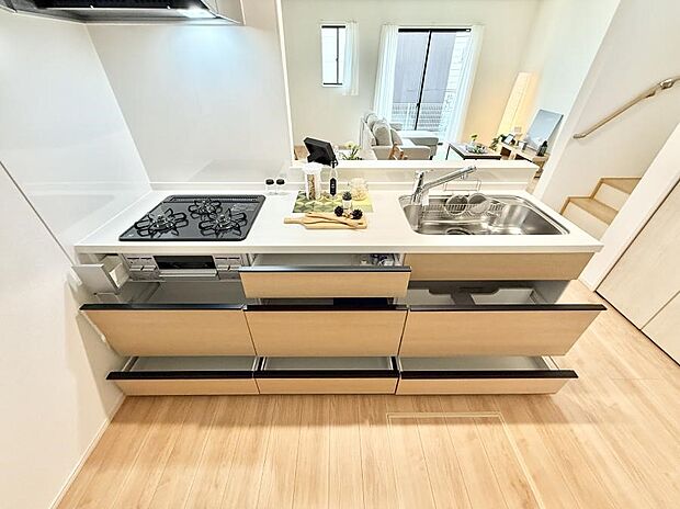 ■料理がもっと楽しくなる、快適なキッチン空間