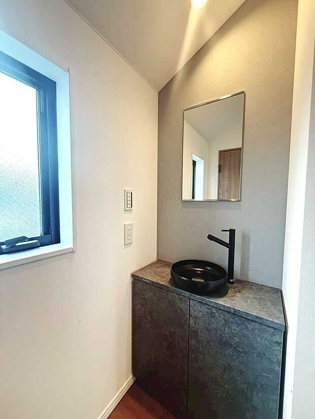 ■セカンド洗面あり！家族みんなが使いやすい配置です