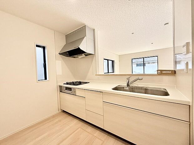 ■美味しい時間が生まれる、笑顔あふれるキッチン