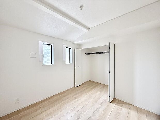 2号棟  ■自分だけのスペース どんなお部屋にするかとっても楽しみですね