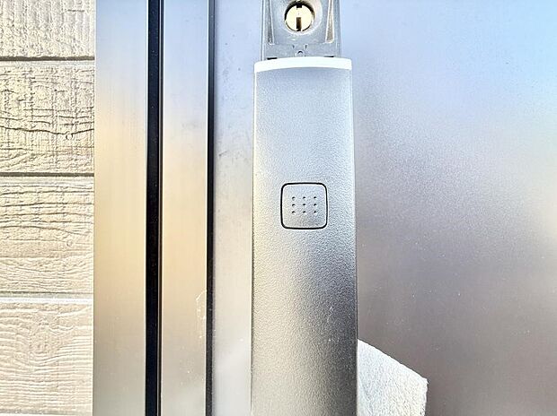 ■鍵を取り出さずに便利に操作できて快適