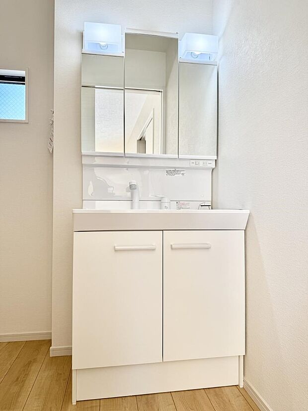 ■朝の準備がスムーズにできる広さです