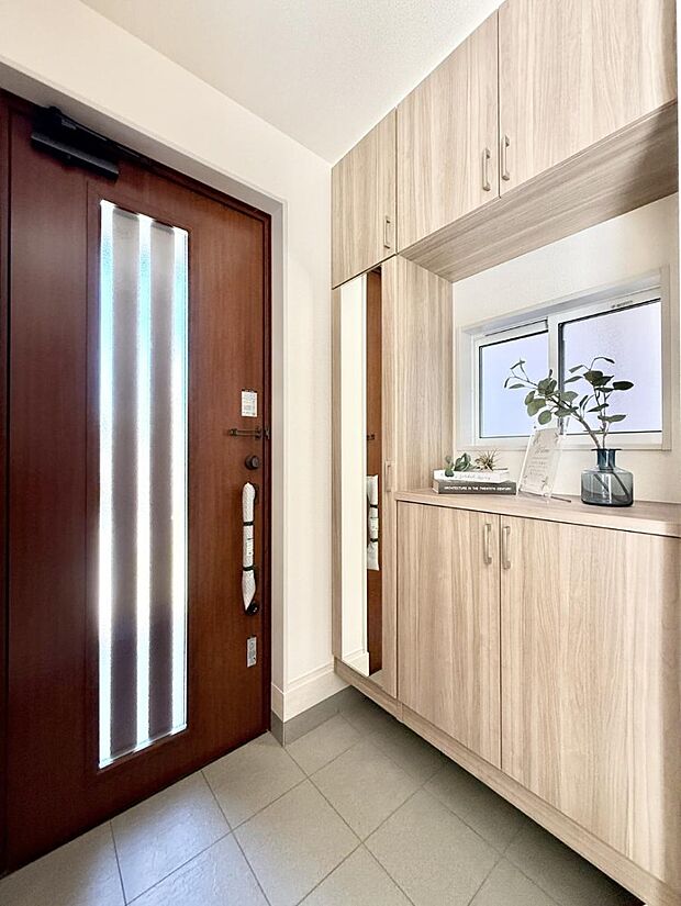 ■ ここから始まる一日、すっきり整った玄関