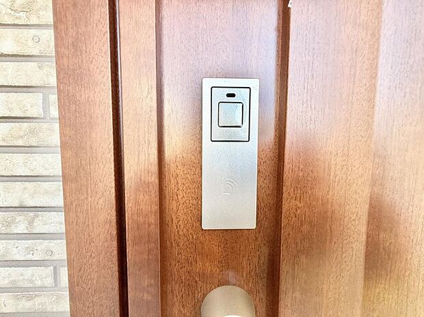 ■鍵を取り出さずに便利に操作できて快適