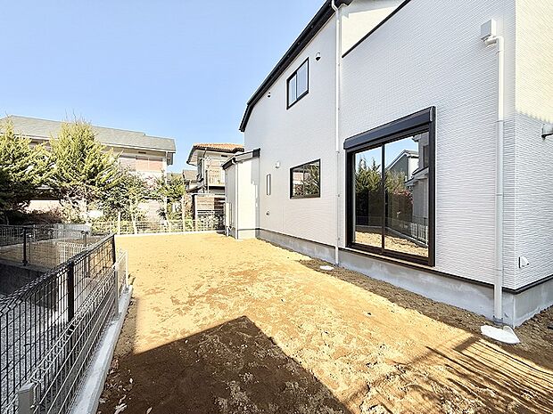 ■日々の暮らしにやさしさを添える、緑のある共用スペース