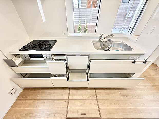 ■美味しい時間が生まれる、笑顔あふれるキッチン