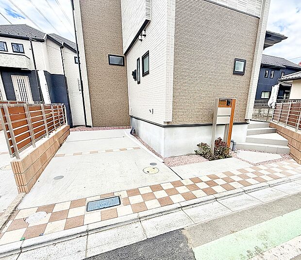 ■自宅にある駐車スペースなので安心ですね