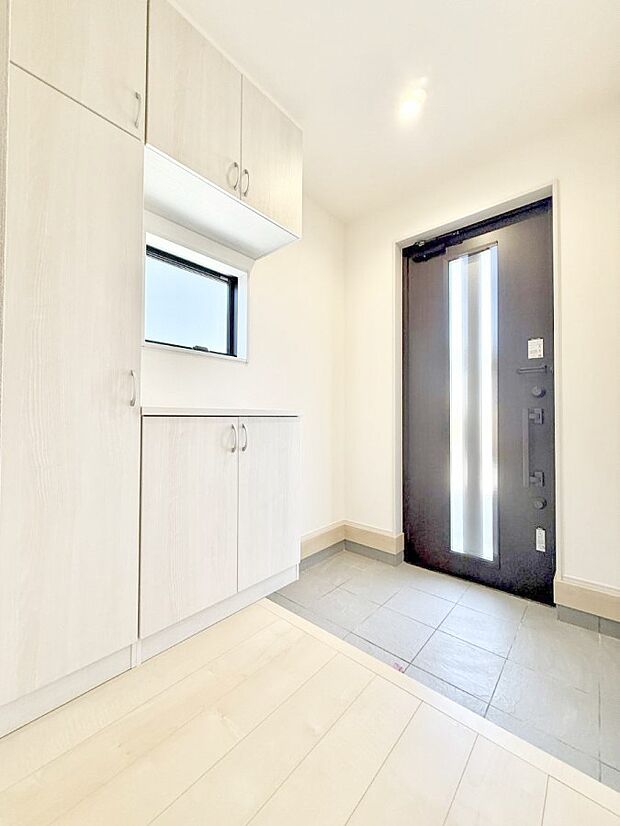 ■ ここから始まる一日、すっきり整った玄関