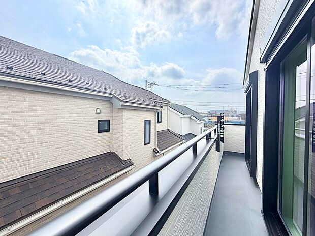 ■ 朝のコーヒーや夜の星空を楽しむ、癒しの場所