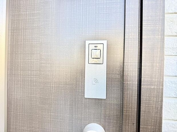 ■鍵を取り出さずに便利に操作できて快適