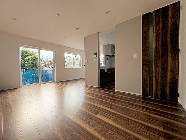 ■心落ち着く場所、ゆったり過ごせるリビング