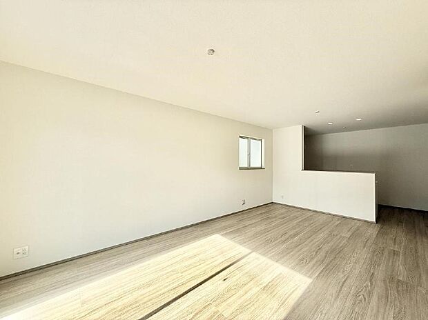 ■くつろぎと笑顔が集まる、心温まるリビング