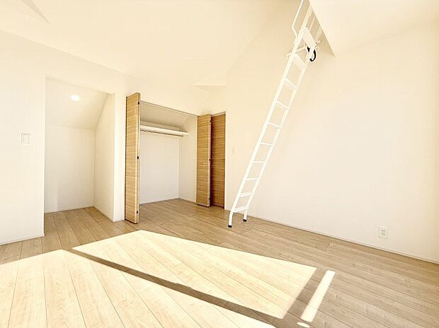 ■落ち着いた色合いのお部屋で穏やかな時間を楽しめます