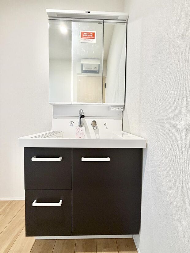 ■朝の準備がスムーズにできる広さです