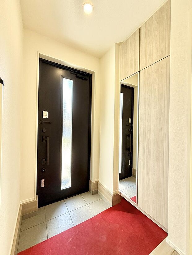 ■ ここから始まる一日、すっきり整った玄関