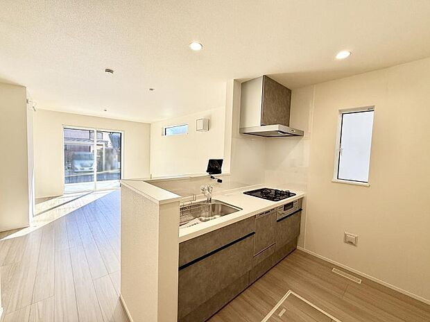 ■家族の絆を深める、温もりのあるキッチン