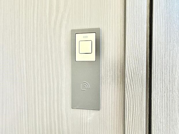 ■鍵を取り出さずに便利に操作できて快適