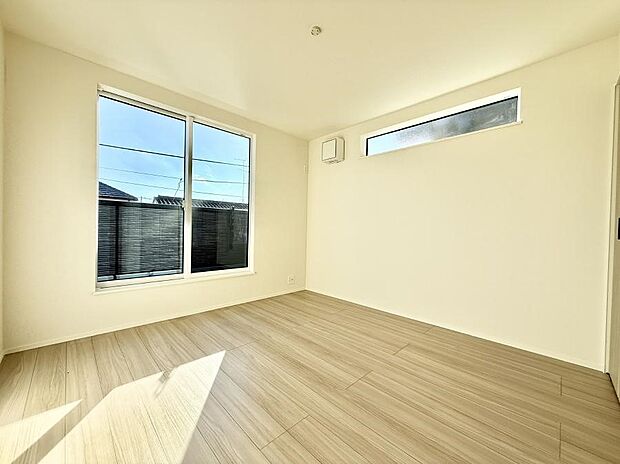■落ち着いた色合いのお部屋で穏やかな時間を楽しめます