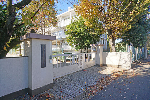 小学校 1100m 東久留米市立第六小学校