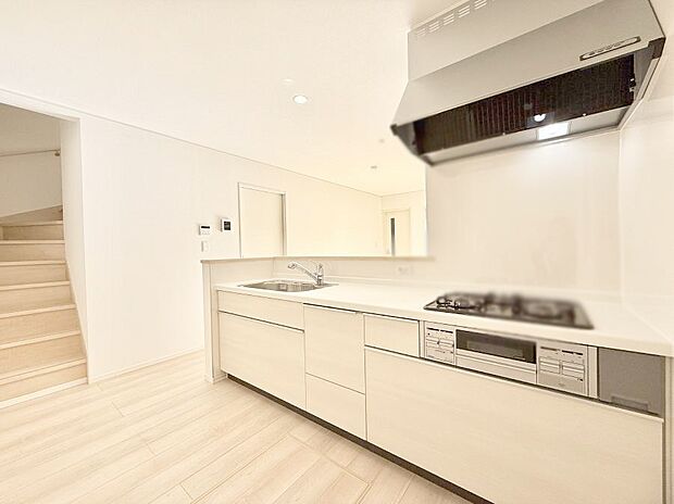 ■家族の絆を深める、温もりのあるキッチン