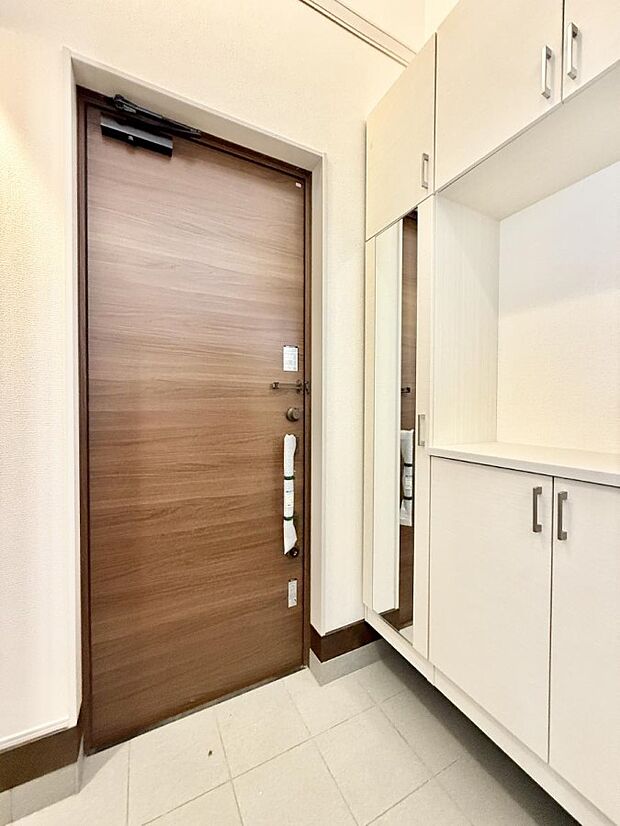 ■ シンプルで美しく、快適な暮らしの入り口