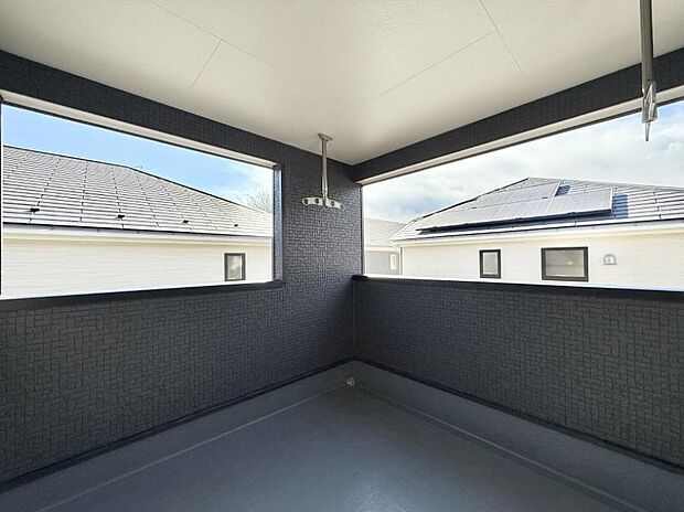 ■ 季節の移ろいを感じられる開放的な空間です