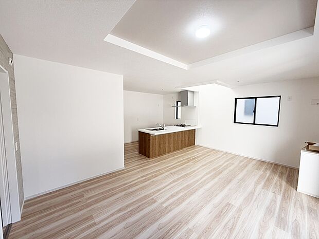 ■くつろぎと笑顔が集まる、心温まるリビング