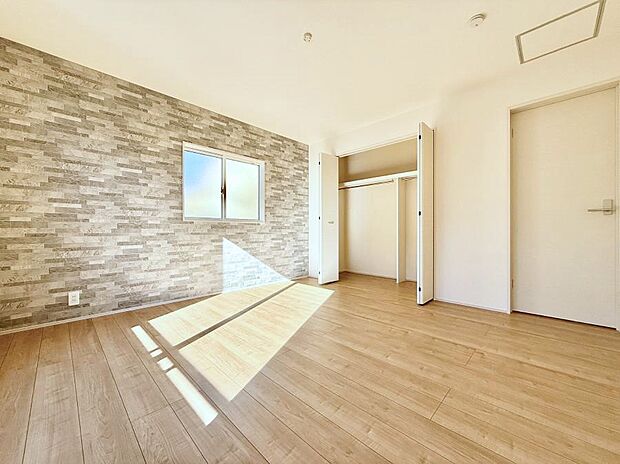 ■落ち着いた雰囲気のお部屋で心が安らぐ空間