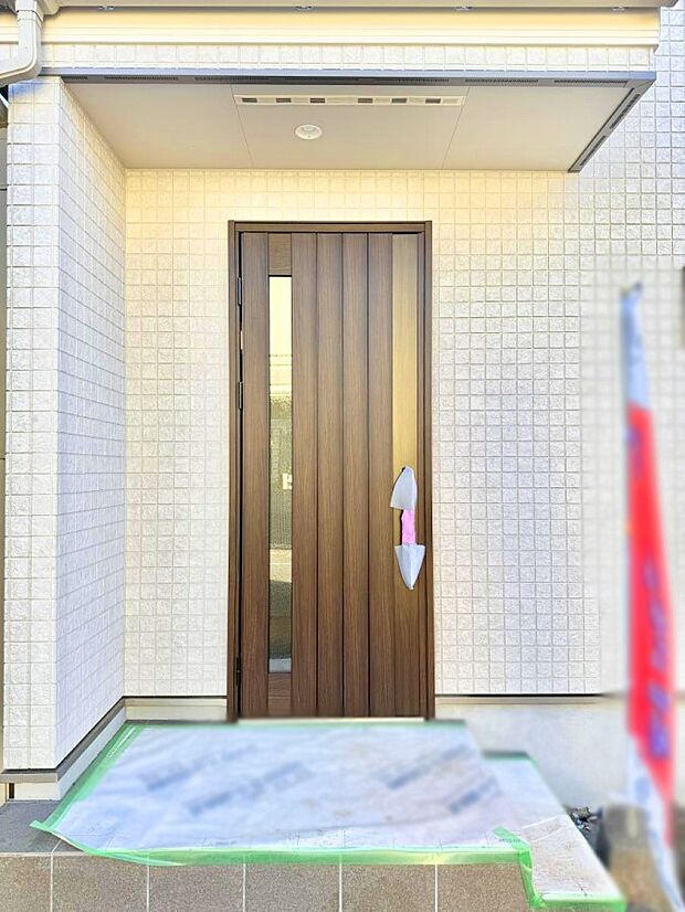 ■ 心地よい暮らしへとつながる、温かい玄関