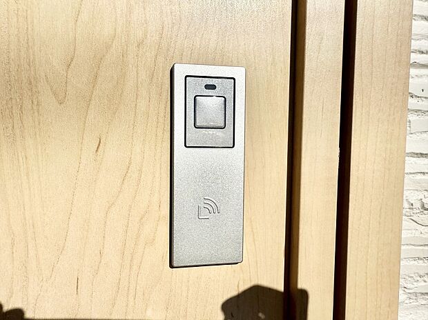 ■鍵を取り出さずに便利に操作できて快適