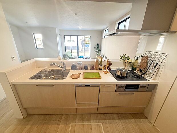 ■家族の絆を深める、温もりのあるキッチン