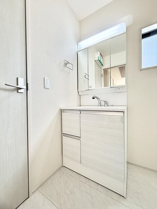 ■朝の準備がスムーズにできる広さです