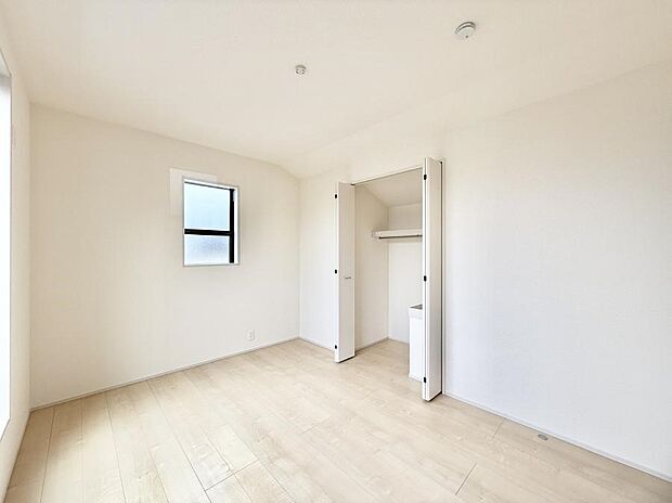 8号棟 ■落ち着いた雰囲気のお部屋で心が安らぐ空間