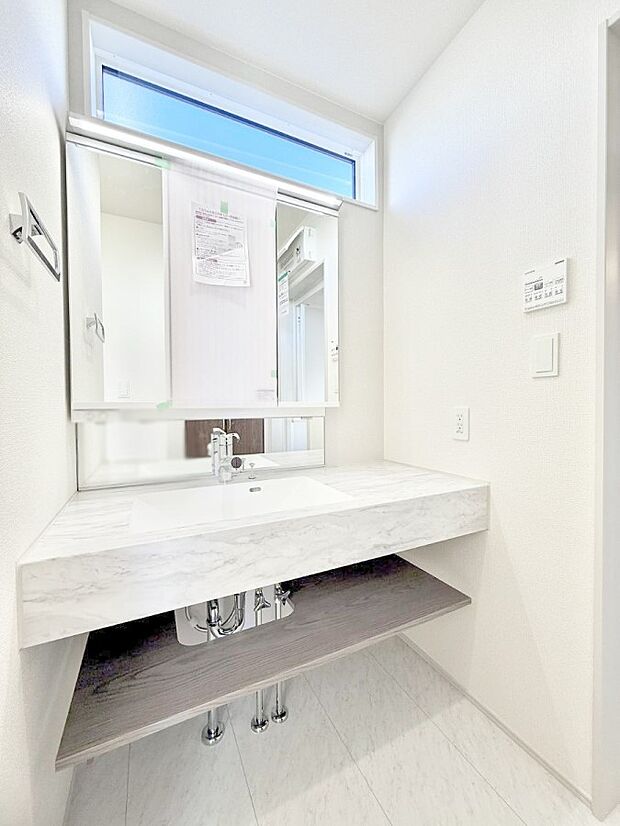 ■朝の準備がスムーズにできる広さです