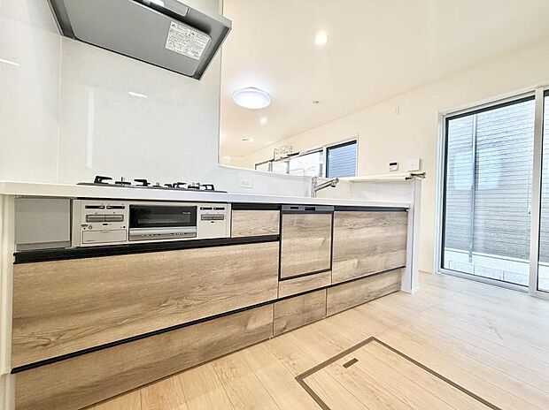 ■家族の絆を深める、温もりのあるキッチン