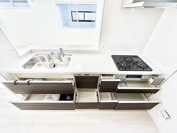 ■料理がもっと楽しくなる、快適なキッチン空間