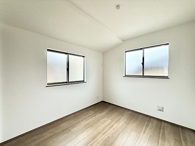 A号棟 ■落ち着いた色合いのお部屋で穏やかな時間を楽しめます