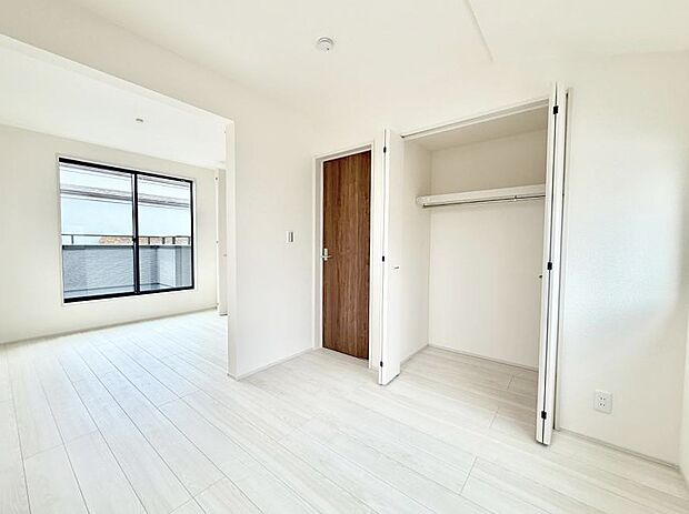 ■静かな洋室で読書や趣味に集中できる場所