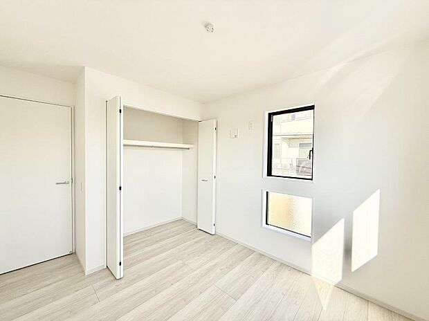 ■落ち着いた色合いのお部屋で穏やかな時間を楽しめます