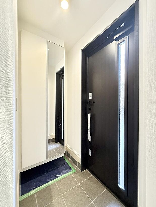 ■ シンプルで美しく、快適な暮らしの入り口