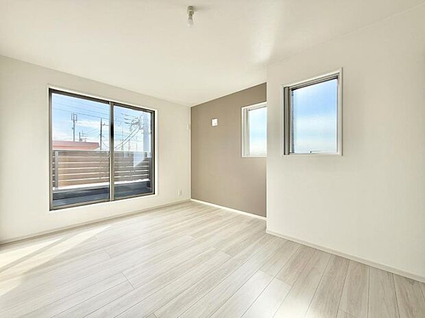 ■窓の配置や通気性の良い設計で部屋の空気がこもらず、常に新鮮な空気が流れます