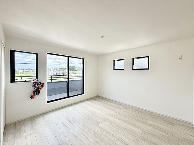 3号棟 ■落ち着いた色合いのお部屋で穏やかな時間を楽しめます