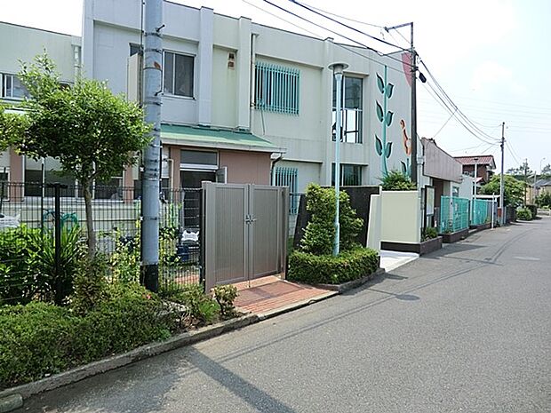 幼稚園・保育園 200m 府中市立小柳保育所
