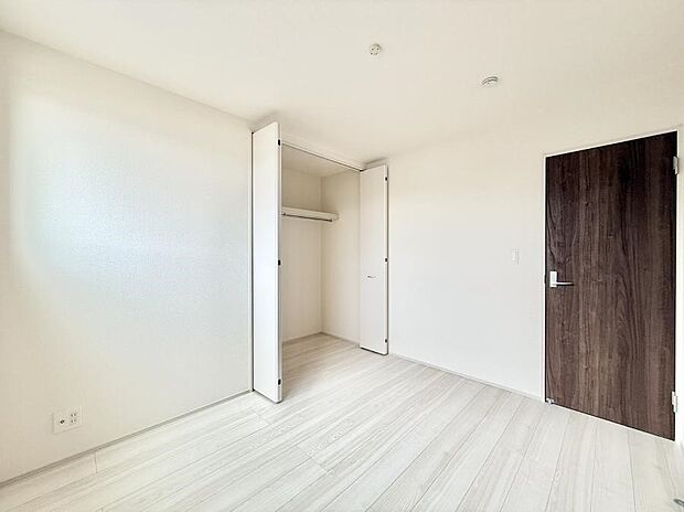 ■落ち着いた色合いのお部屋で穏やかな時間を楽しめます