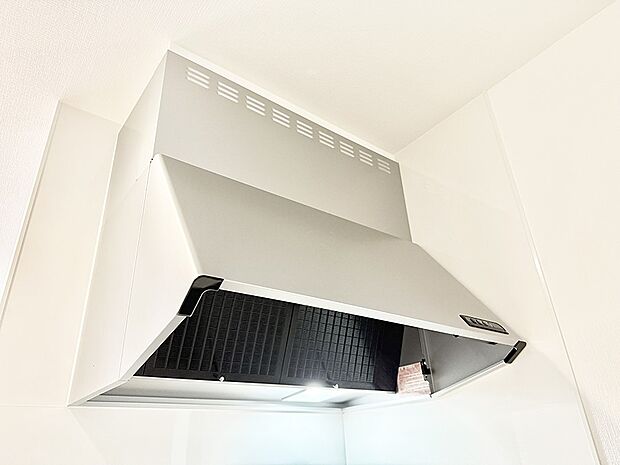 ■調理時の蒸気や匂いが換気扇に誘導され、効率的に排煙ができます。