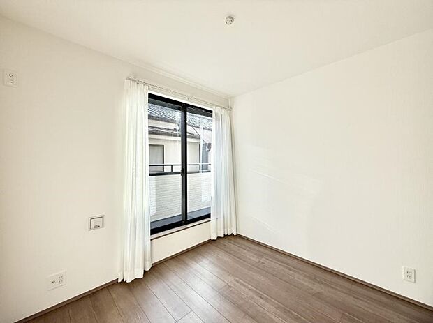 ■落ち着いた色合いのお部屋で穏やかな時間を楽しめます