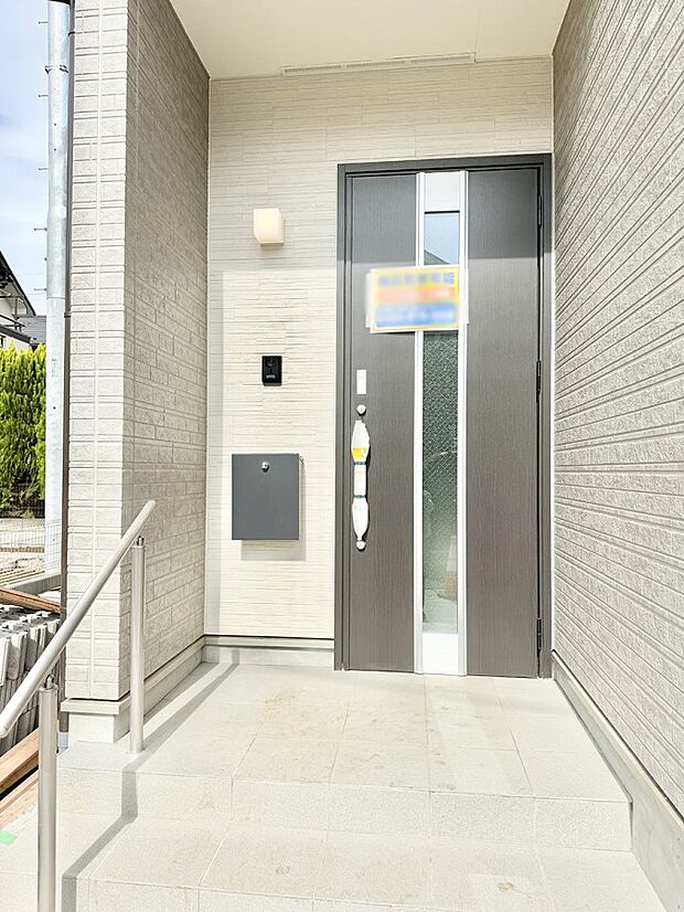 J号棟  ■ 帰るたびにホッとする、安心感のある佇まい